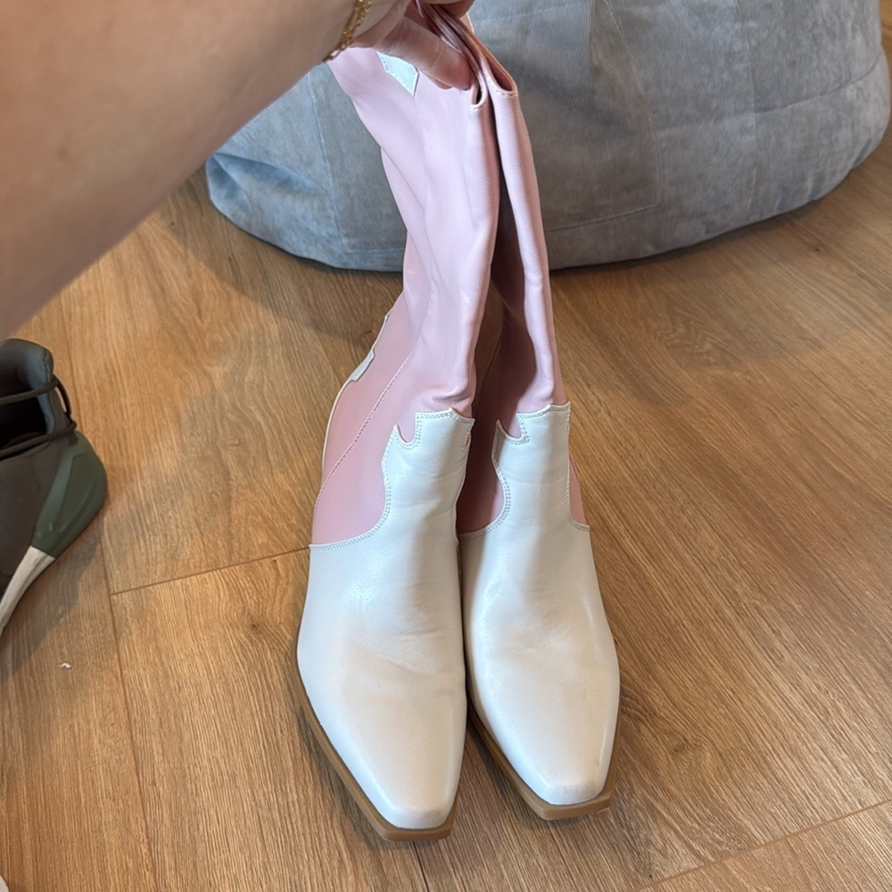 Billini Pink & White Western Claudette Boot size 9 - Picture 7 of 8